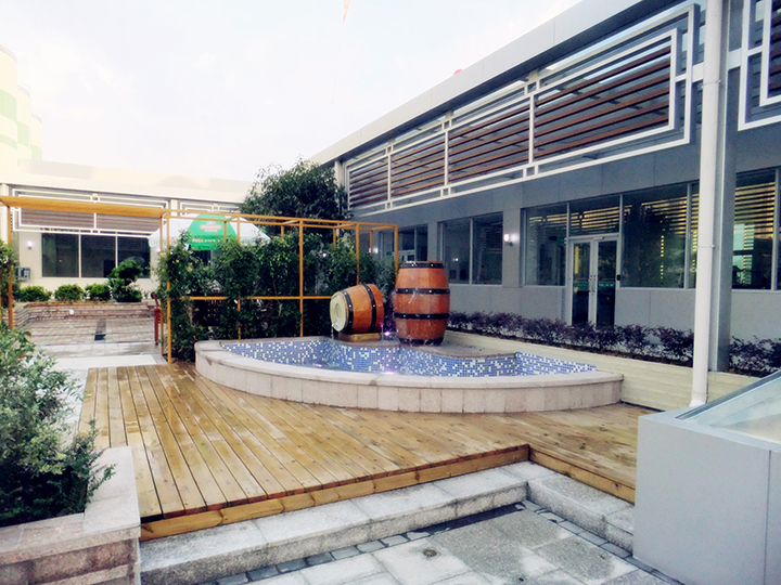 揭陽青島啤酒廠空中花園景觀工程